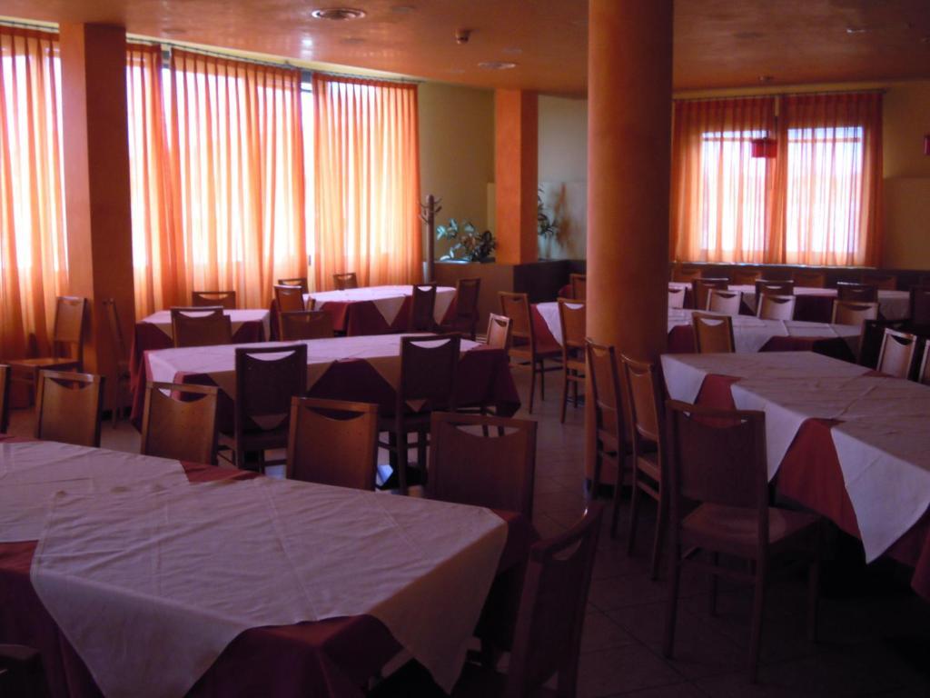 Hotel Xibana Tribano エクステリア 写真